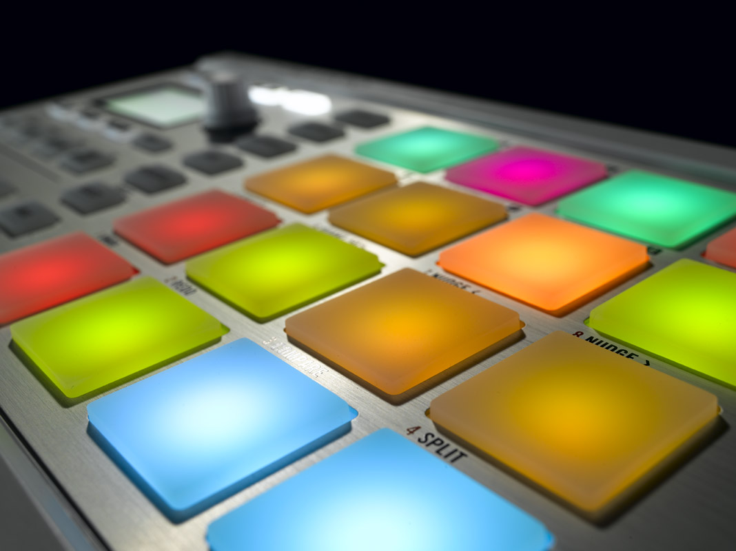 MASCHINE MIKRO white - pads