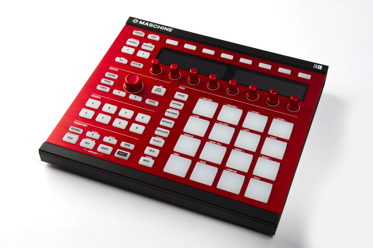 DRAGON RED on black MASCHINE