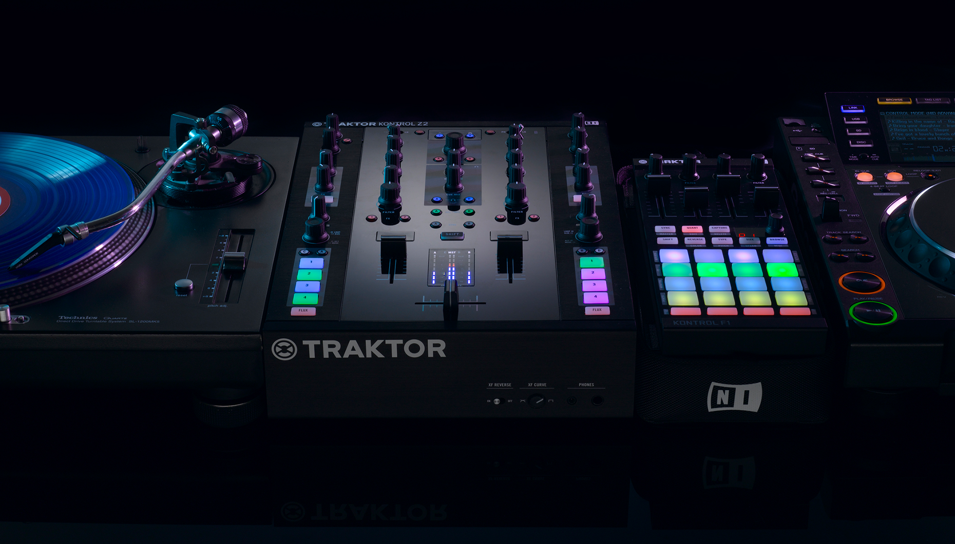 Traktor DJ Mixer Traktor Kontrol Z2 DJ Mixer And Controller
