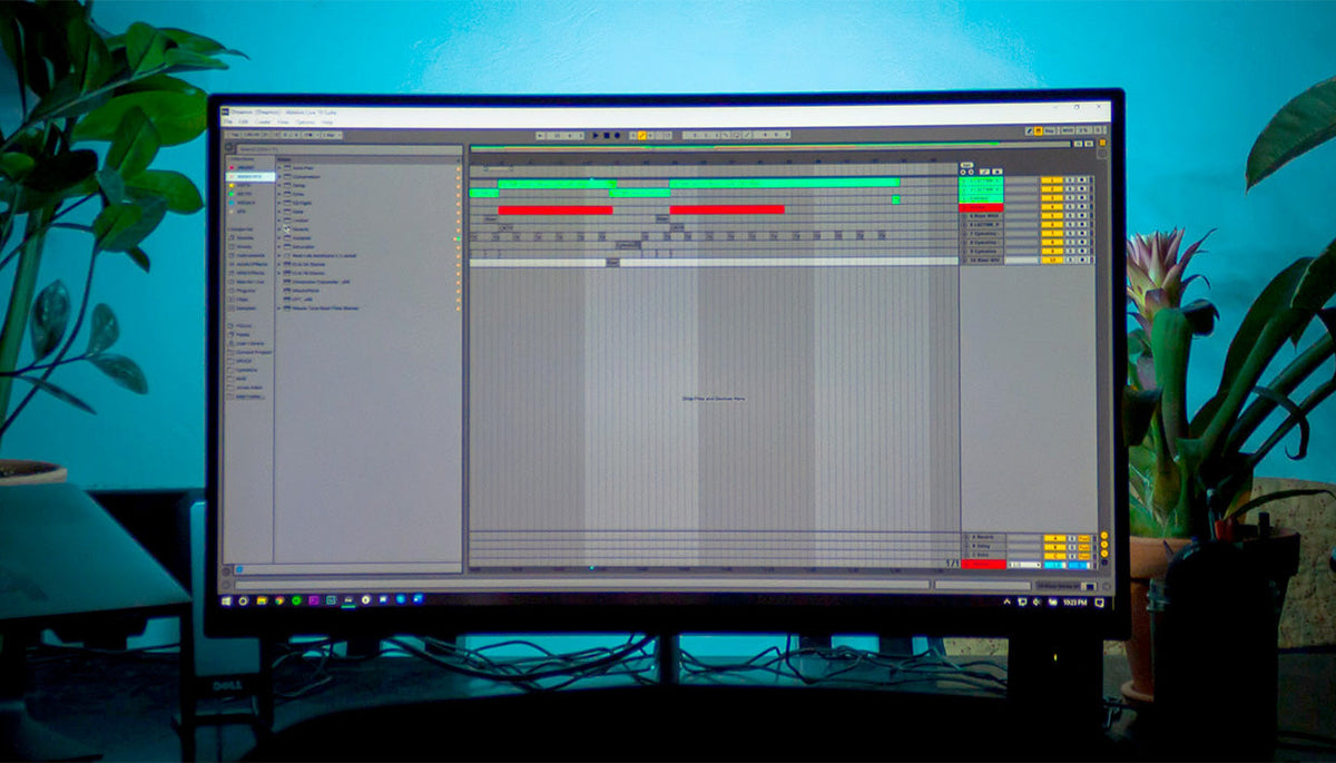 What is a DAW in music featured image