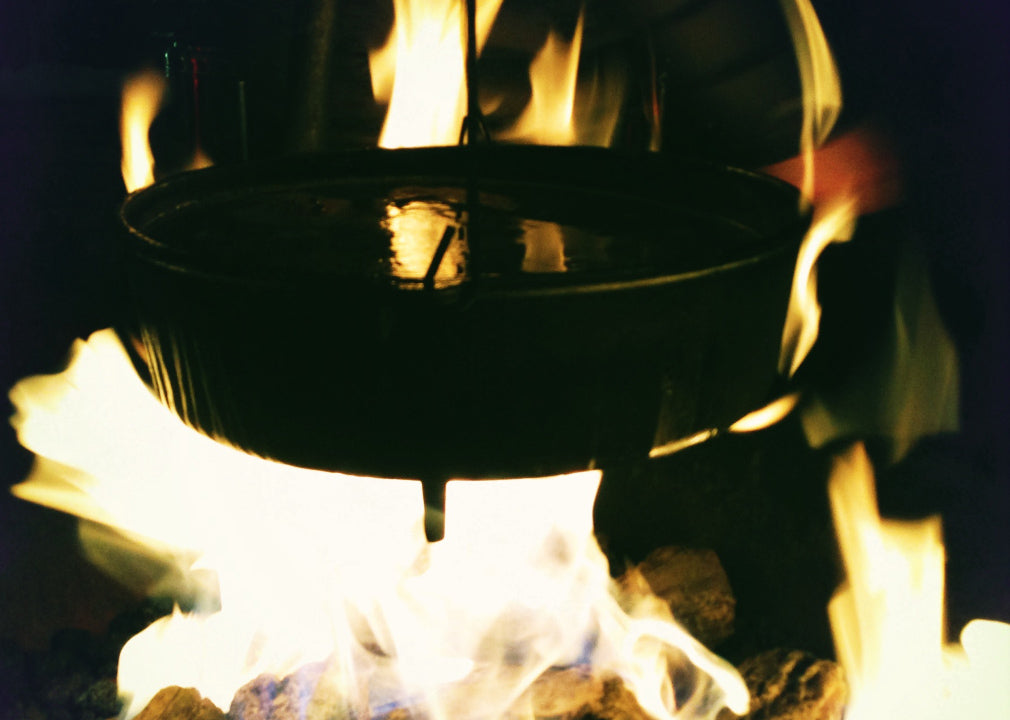 Black Cauldron (黑铁锅)