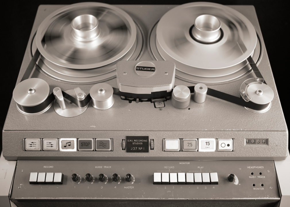 THE RECORDING EQUIPMENT