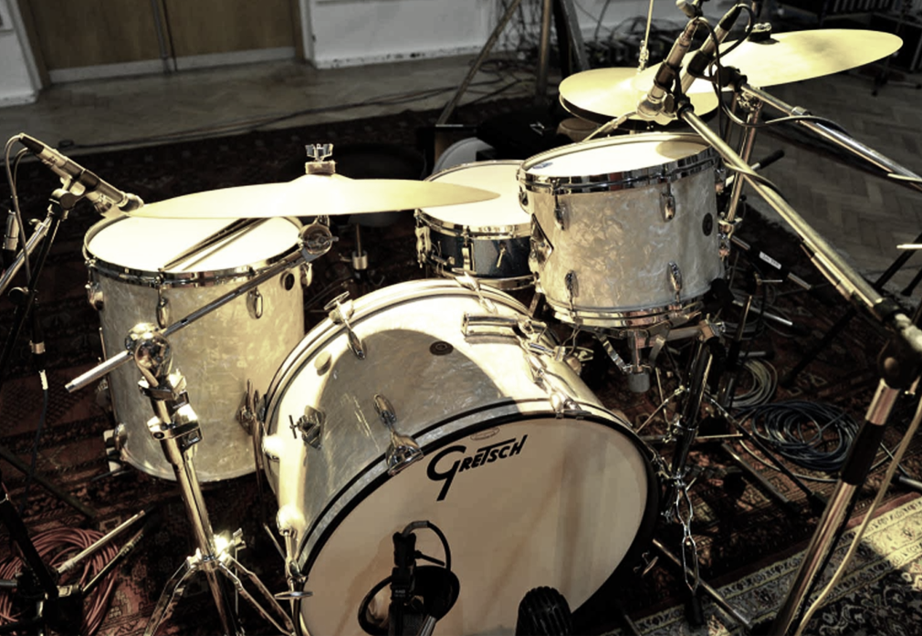 THE DRUMS