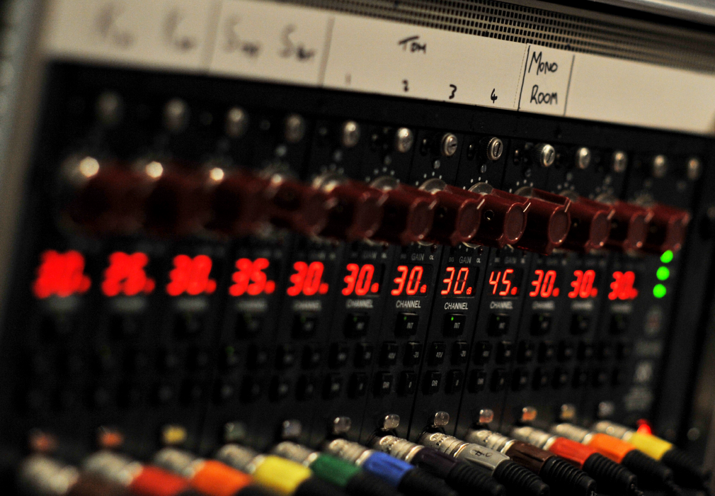 DAS RECORDING EQUIPMENT