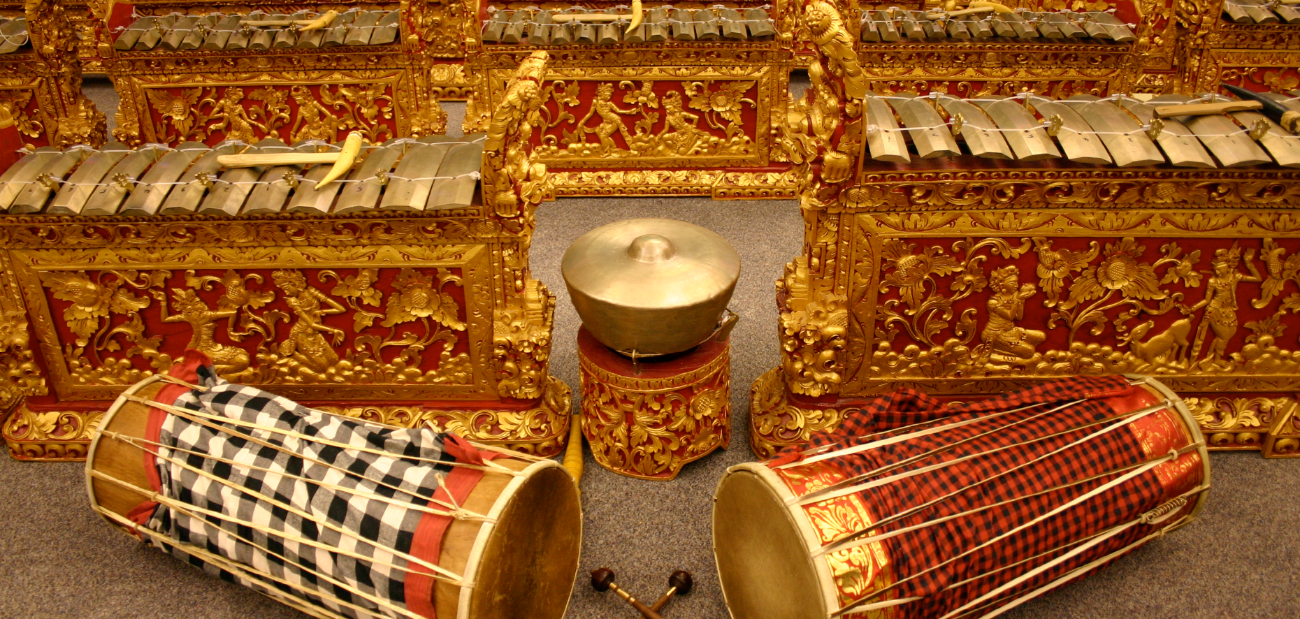 THE MUSIC OF GAMELAN