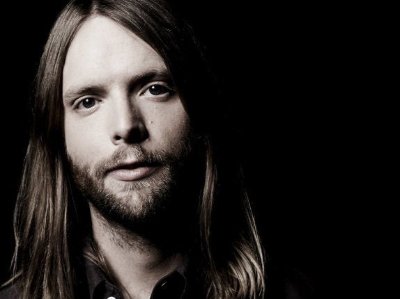 MAROON 5