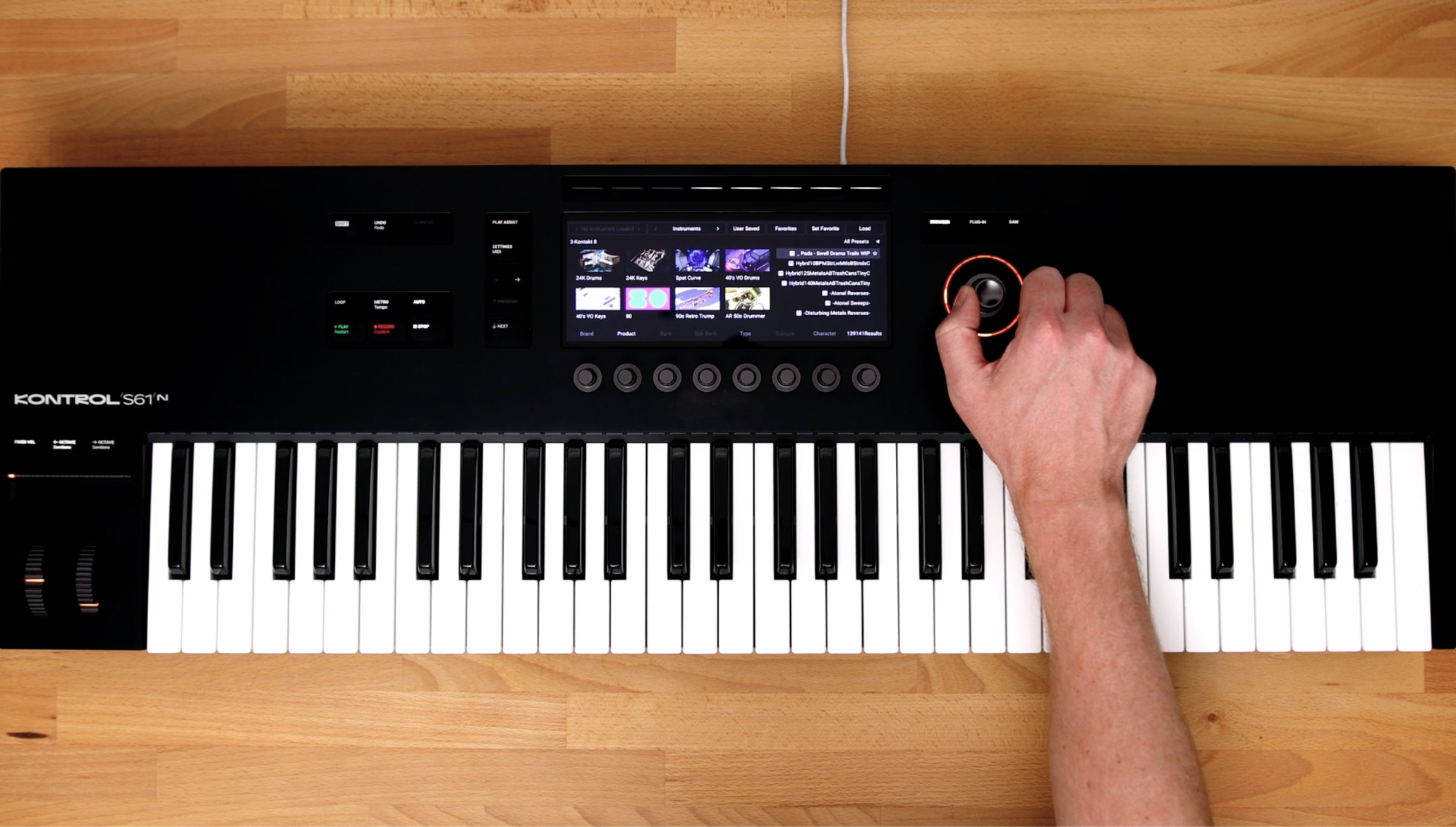 How to use the NI Accessibility Helper with Kontrol keyboards
