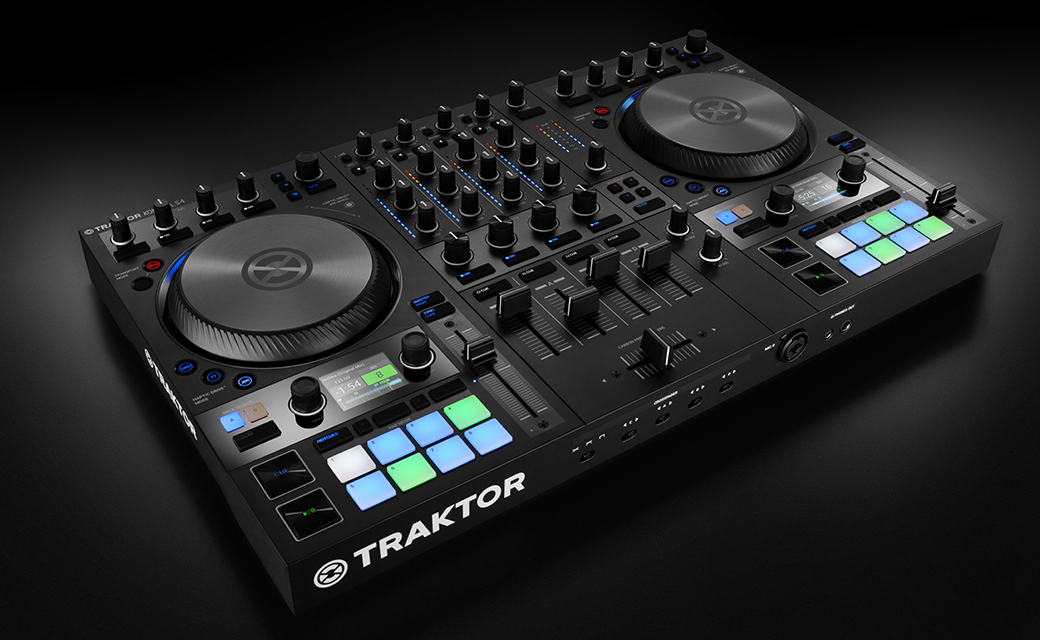TRAKTOR KONTROL S4