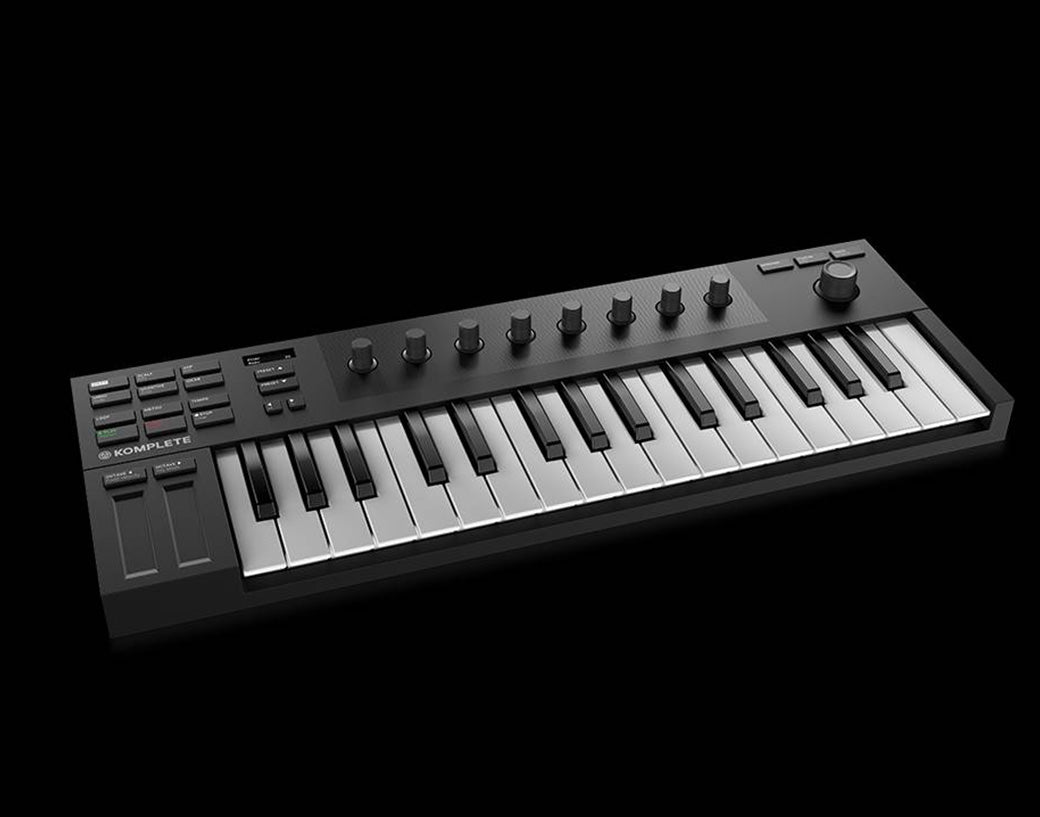 20. Komplete Kontrol M32