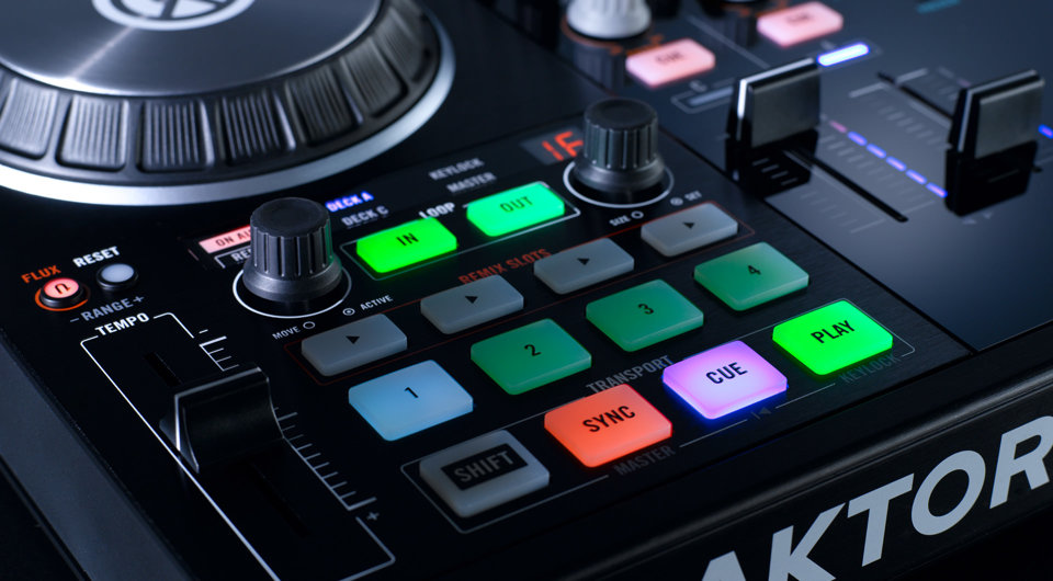 TRAKTOR KONTROL S4 MK2 - Native Instruments(ネイティブインストゥルメンツ) - 【TRAKTOR PRO 2 付属】【iPhone、iPad用 TRAKTOR DJ 対応】
