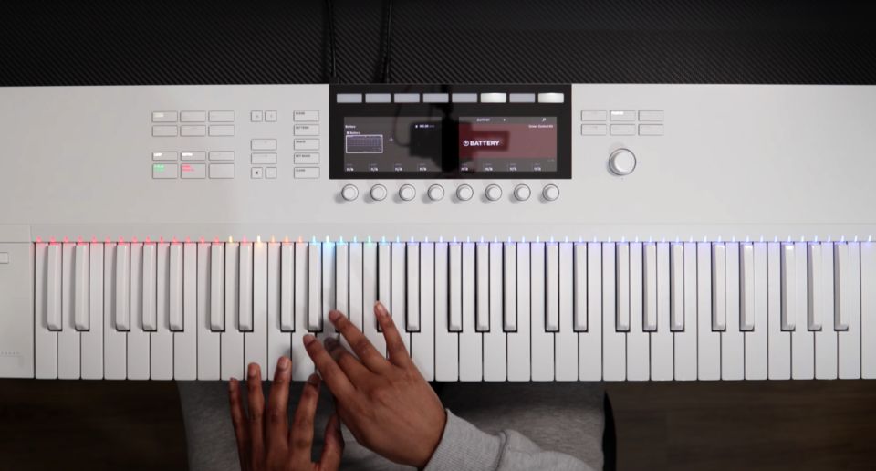 VIDEOS mk2 ビデオ・シンセサイザーSCOOTER DAYLIFE THRUSTER デイ