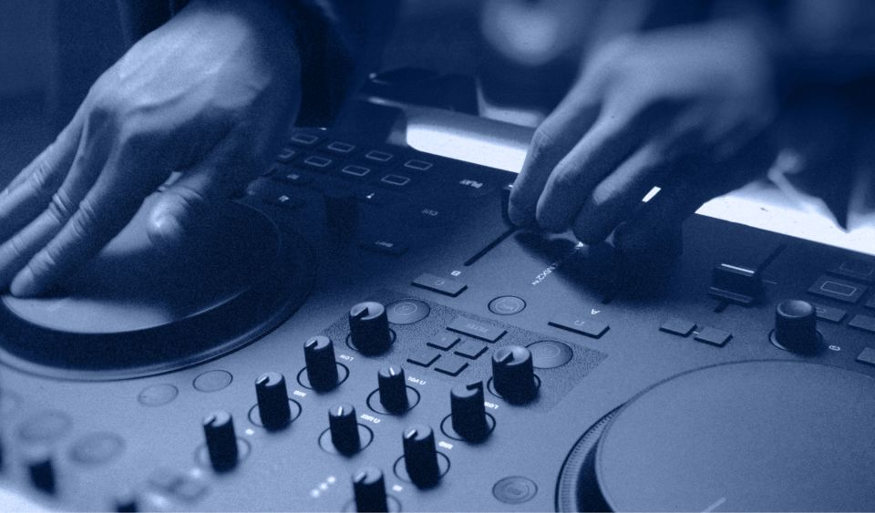 Djコントローラ : Traktor Mx2 : 学ぶ | Traktor